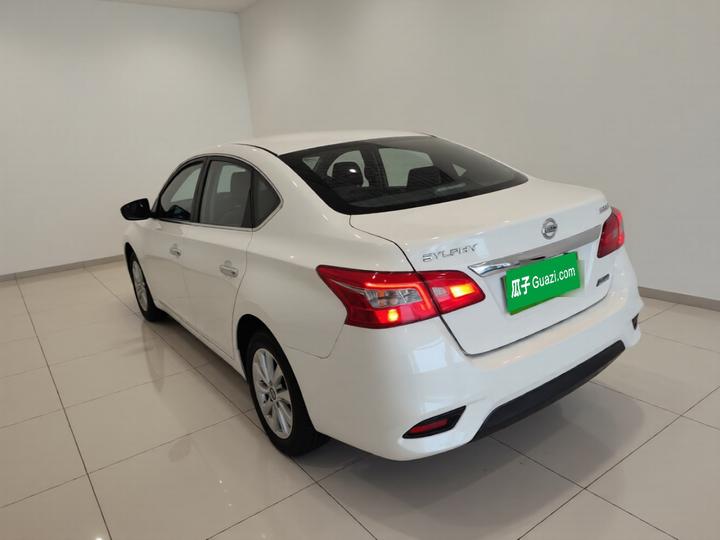 Sylphy 2019 1.6XV CVT Connected Exclusive China VI photo 4