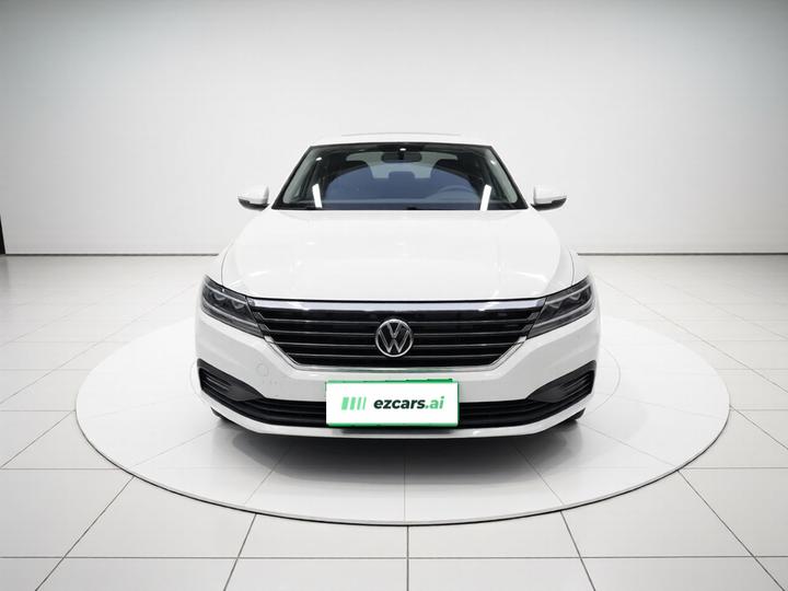 Lavida 2021 1.5L AT photo 2