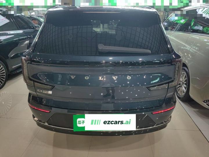 EX90 2027 AWD Performance Ultra photo 5