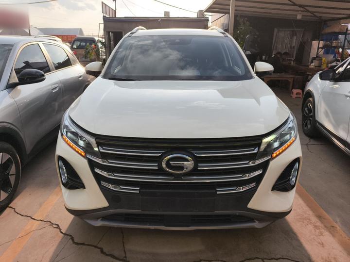 GAC Trumpchi GS4 2023 270T AT Tech photo 2