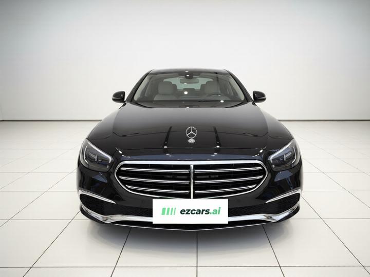 E-Class 2023 Facelift E 260 L photo 2