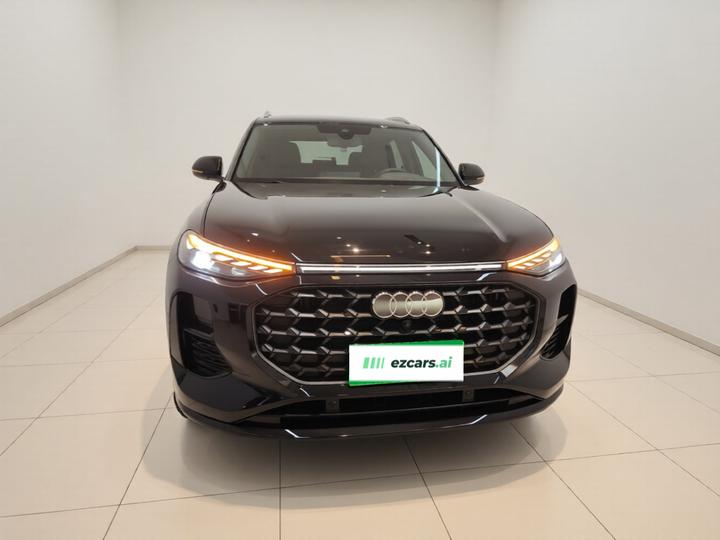 Q6 2024 45 TFSI quattro 7-Seater photo 2