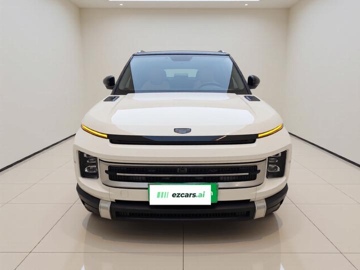 Geely icon 2023 1.5TD photo 2