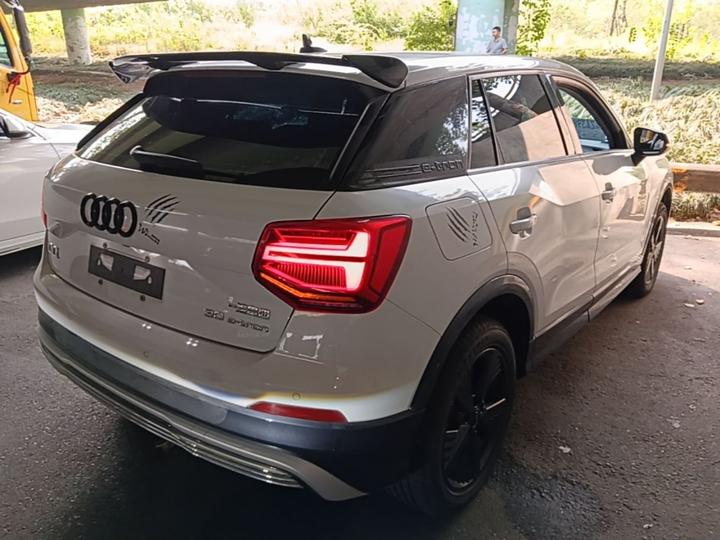 Q2L e-tron 2019 Q2L e-tron EV Smart photo 4