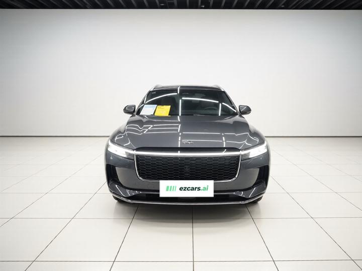 Li Auto ONE 2021 EREV 6-Seater photo 2