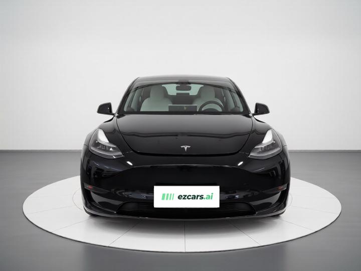 Model Y 2022 Long Range AWD photo 2