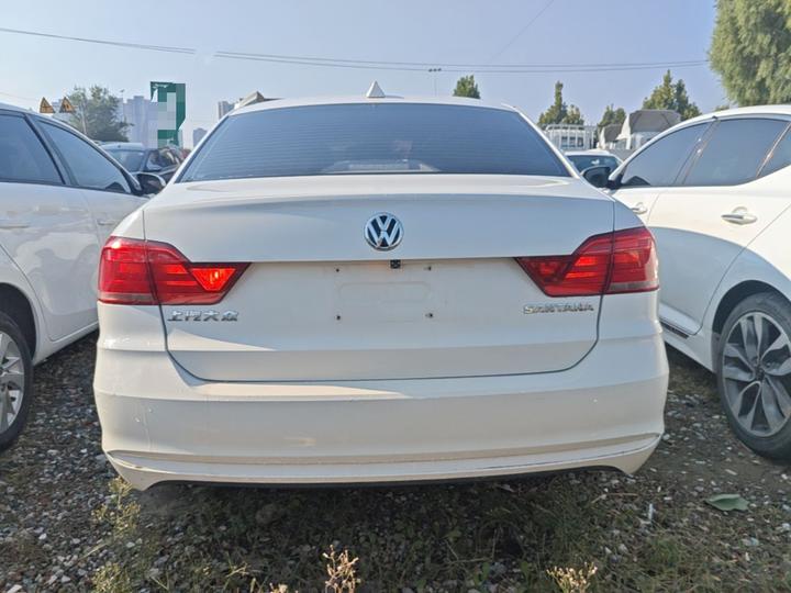 Santana 2018 1.5L AT photo 3