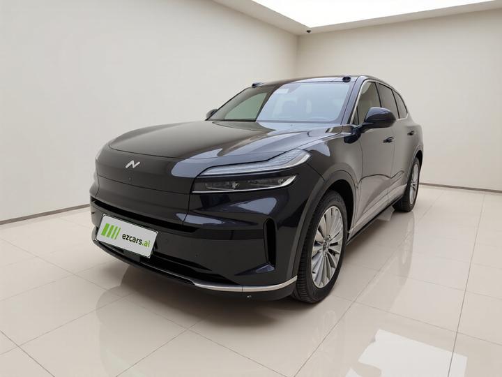 L90 2025 Special 6-Seater 60