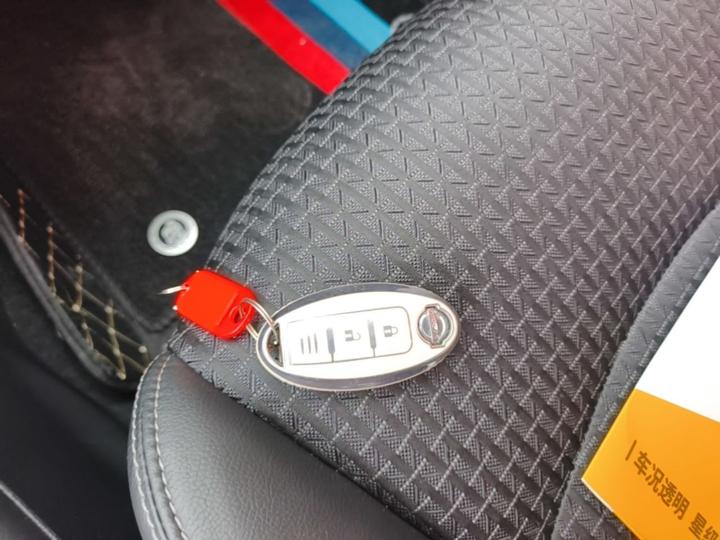 Tiida 2016 1.6L CVT photo 8