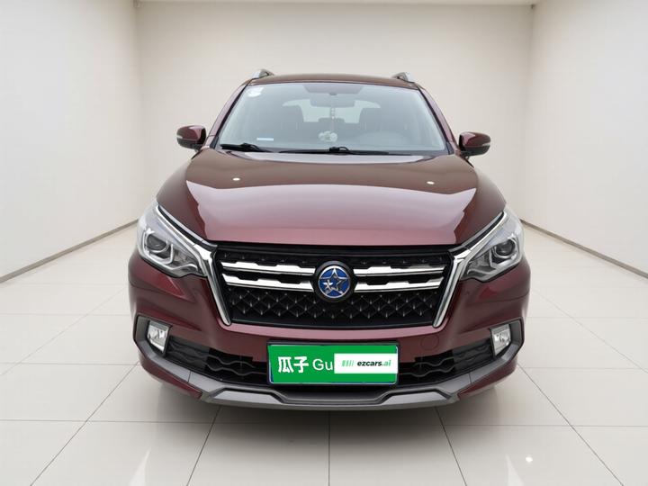 T70 2018 1.6L MT photo 2