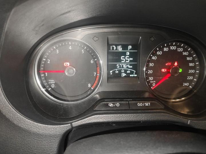 Polo 2016 1.6L AT Comfort photo 6