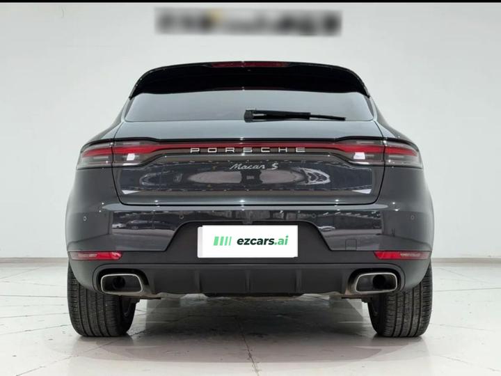 2020 Macan 2.0T photo 3