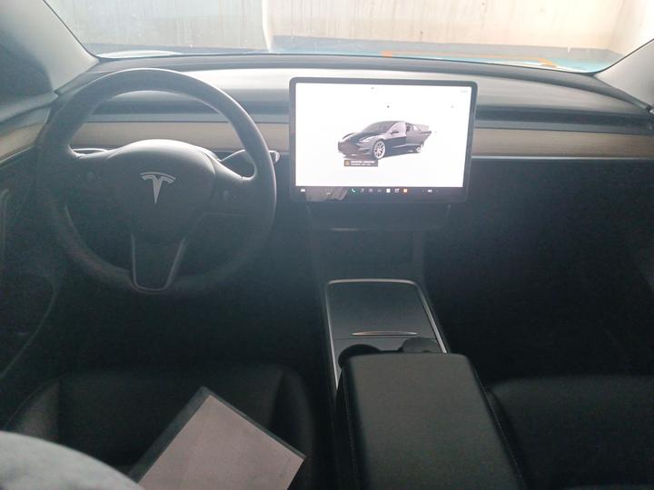 Model 3 2023 RWD photo 5