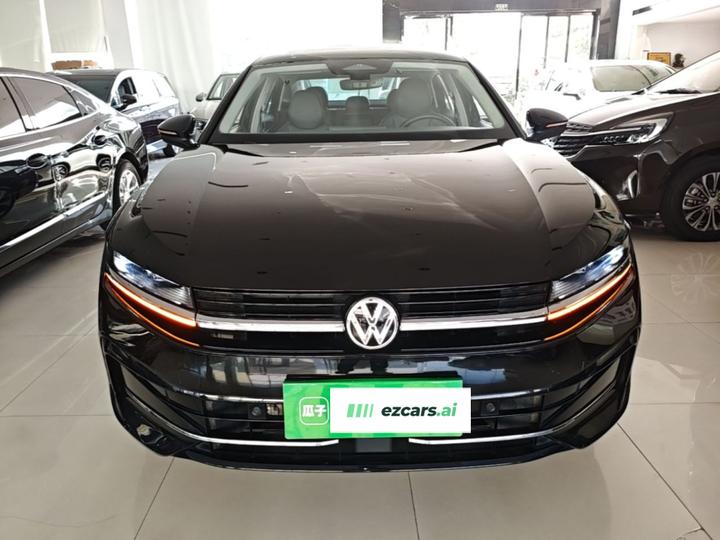 Magotan 2024 300TSI DSG Exclusive photo 2