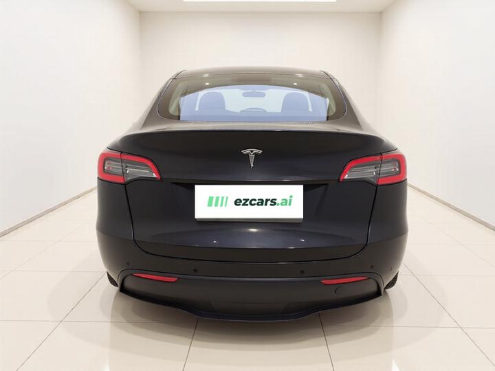 Model Y 2022 Facelift RWD photo 5
