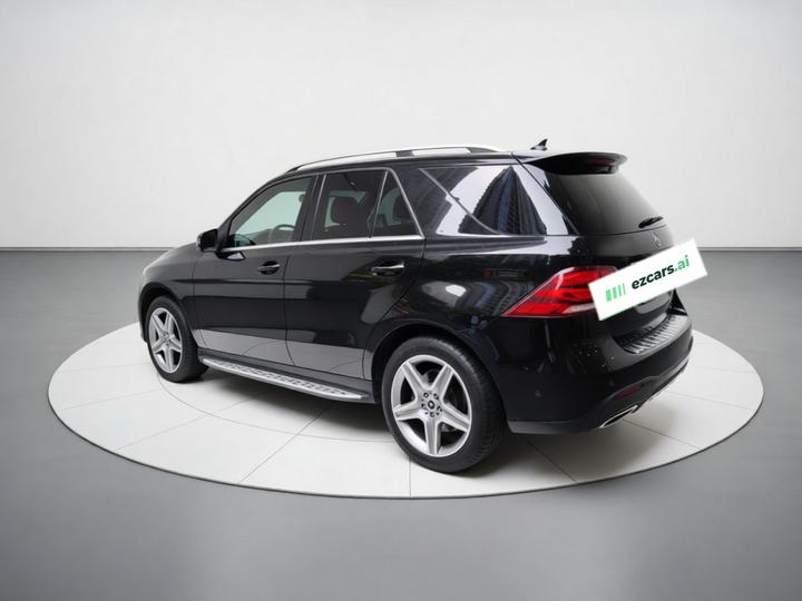 GLE Imported 2017 GLE 400 4MATIC photo 4