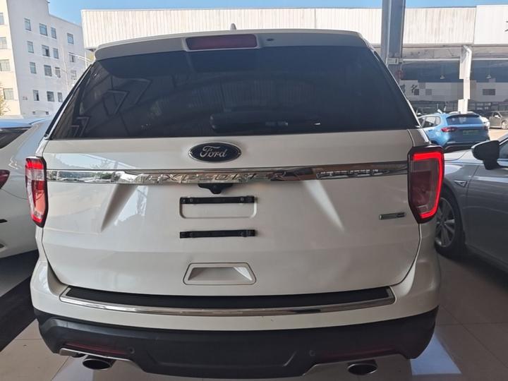Explorer Imported 2018 2.3T photo 5