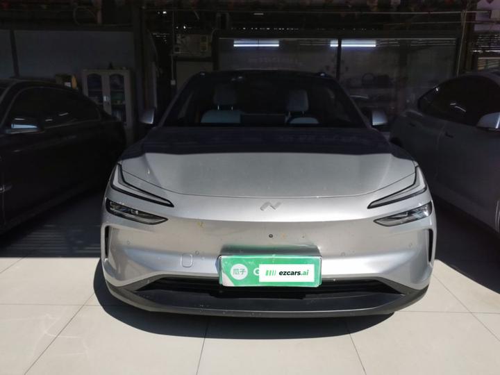 L60 2024 60kWh RWD photo 2