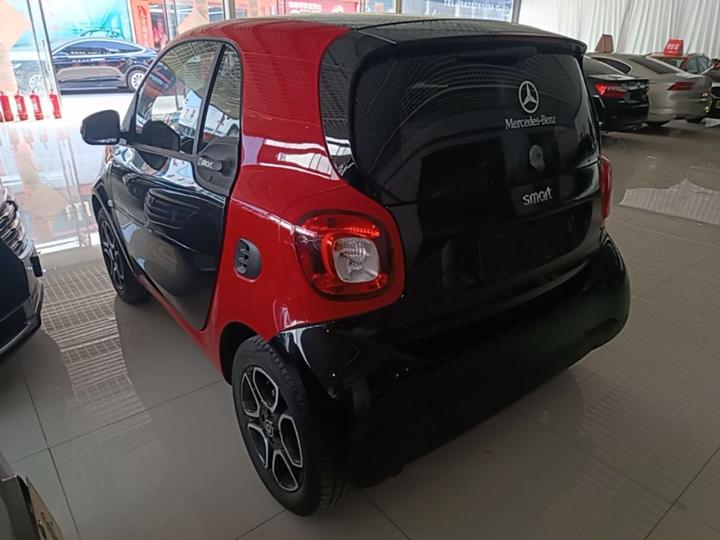 fortwo 2019 0.9T 66 Coupe China VI photo 4