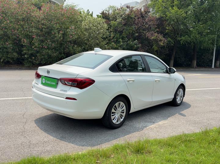 Excelle 2018 15N CVT Elite photo 4