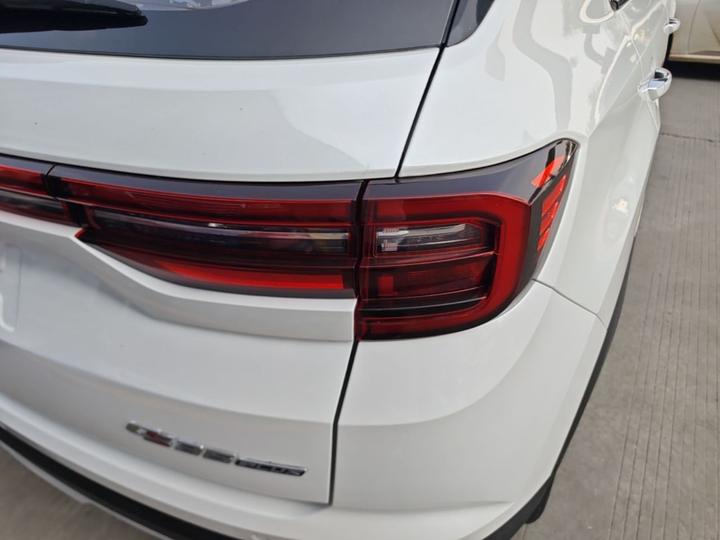 CS35PLUS 2018 1.6L MT China V photo 7