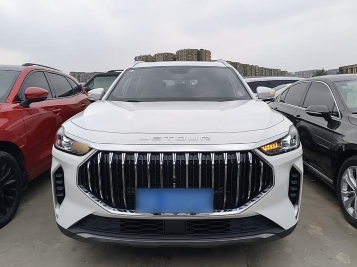 X70 PLUS 2023 1.5T DCTPLUS 7-Seater photo 2
