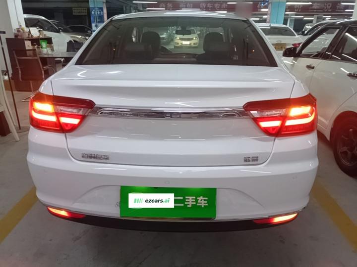 Vision 2019 Upgraded 1.5L MT Luxury China VI photo 5
