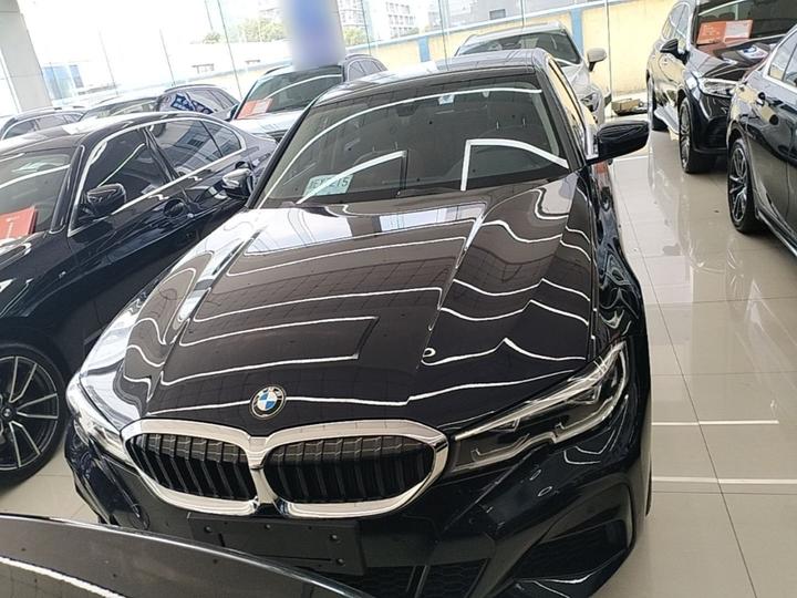 3 Series 2022 325Li M Sport Package photo 2