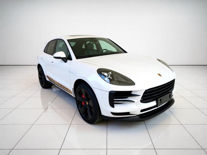 2020 Macan 2.0T photo 3