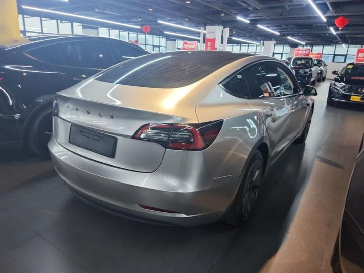 Model 3 2022 RWD photo 6