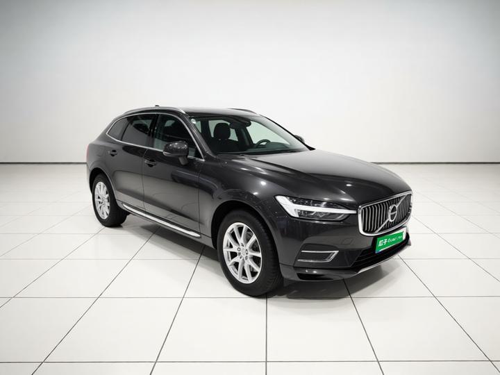 XC60 2021 T5 AWD Luxury photo 3