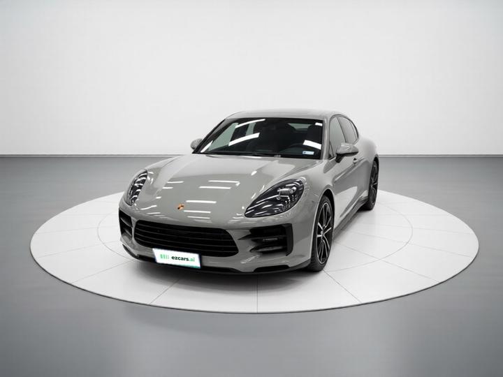 2018 Macan 2.0T photo 2