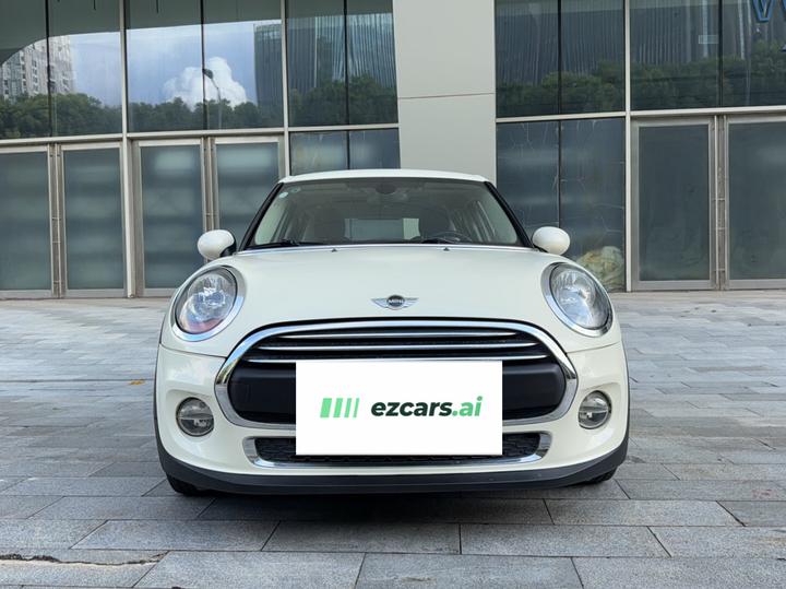 2016 1.2T ONE 5-Door photo 2