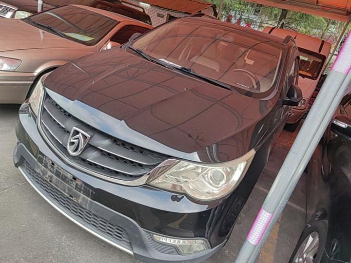 730 2014 1.5L MT Luxury ESP 7-Seater