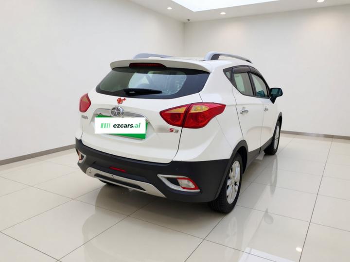 JAC Refine S3 2015 1.5L MT Luxury Smart Exclusive photo 6