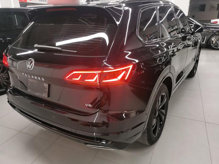 Touareg 2022 3.0TSI Sport Package photo 4