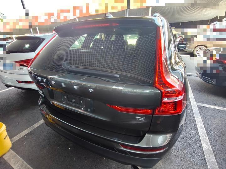 XC60 2018 T4 photo 3