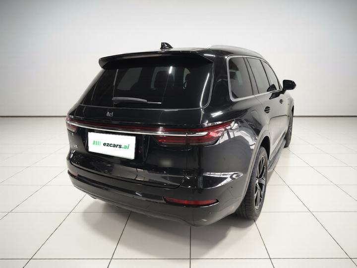 Li Auto ONE 2021 EREV 6-Seater photo 6
