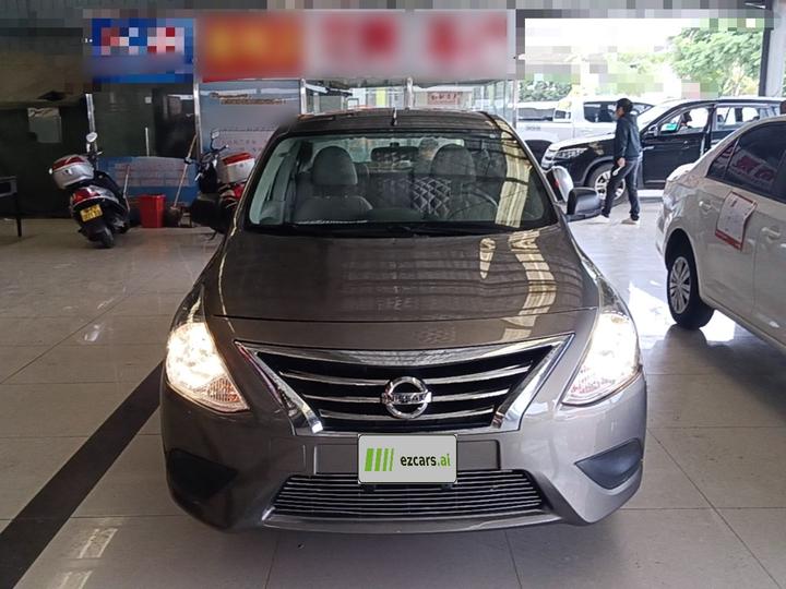 2015 1.5XE CVT Comfort photo 2