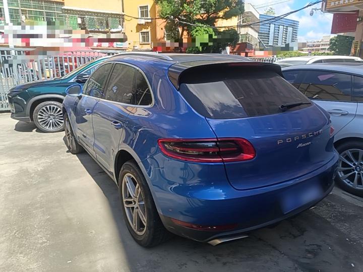 2016 Macan 2.0T photo 4