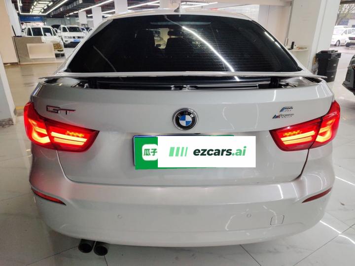 3 SeriesGT 2018 320i Fashion photo 3