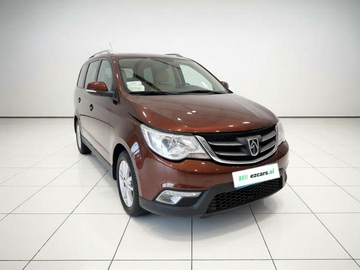 730 2014 1.5L MT Comfort ESP 7-Seater photo 3