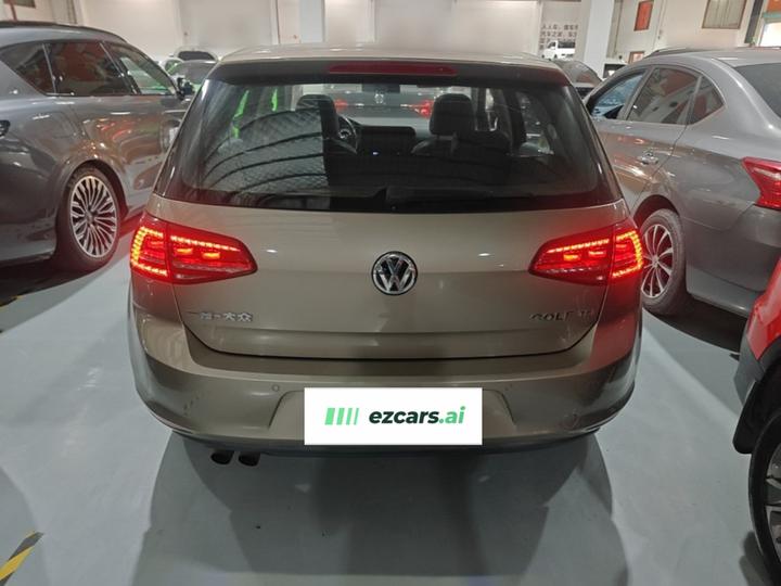 Golf 2015 1.4TSI AT Luxury photo 3