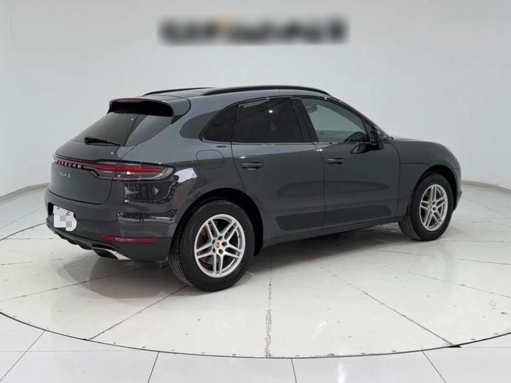 2020 Macan 2.0T photo 4