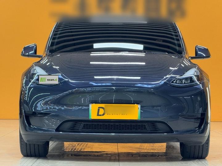 Model Y 2024 RWD photo 2