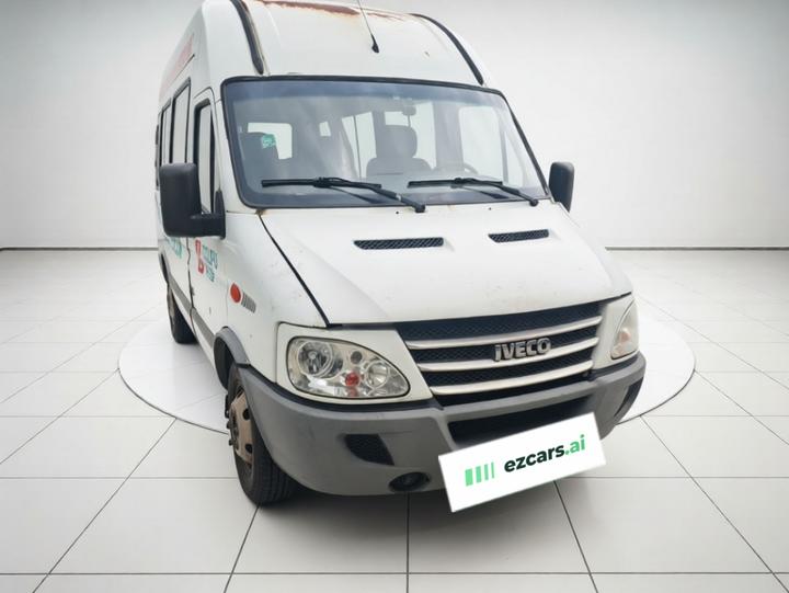 IVECO 2013 2.8T-A32 photo 3