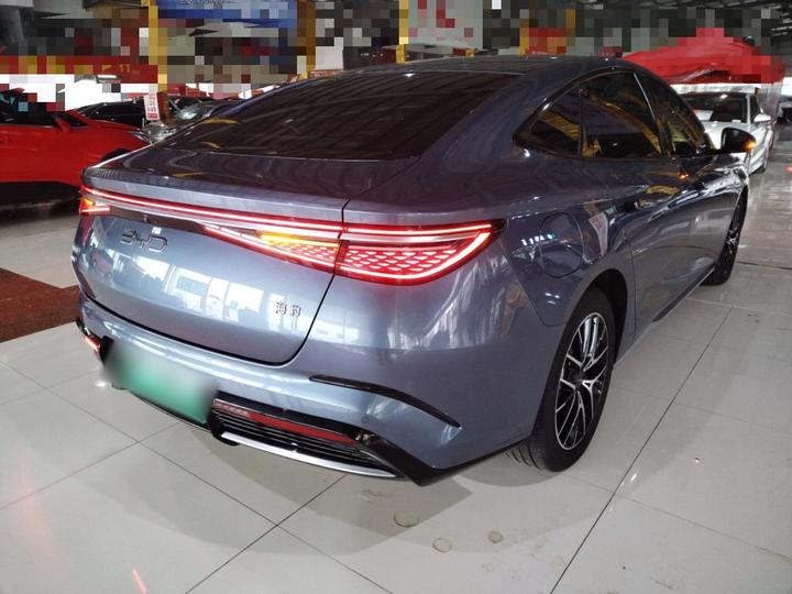 Seal 2024 Honor DM-i 1.5L 121km Luxury photo 4