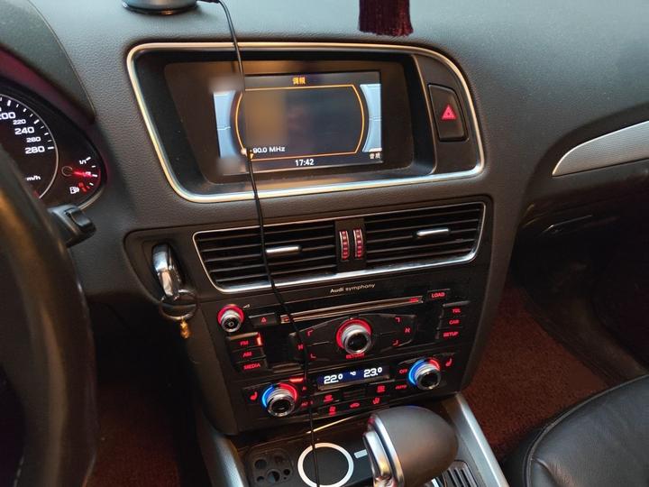 Q5 2013 40 TFSI Tech photo 5