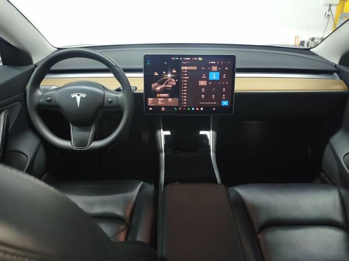 Model 3 Imported 2019 Long Range AWD photo 5