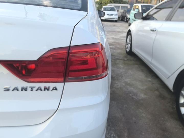 Santana 2016 1.6L AT photo 7